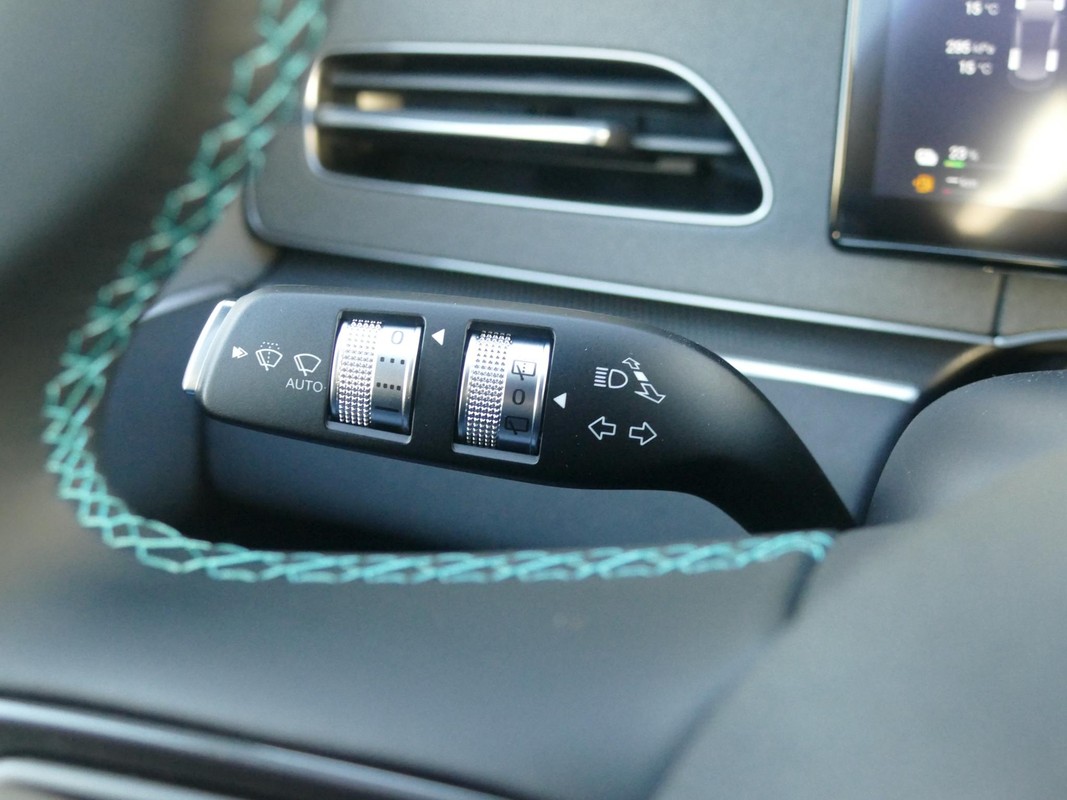 BYD SEAL