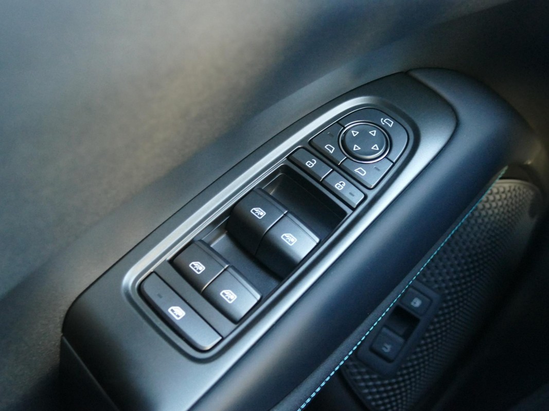 BYD SEAL