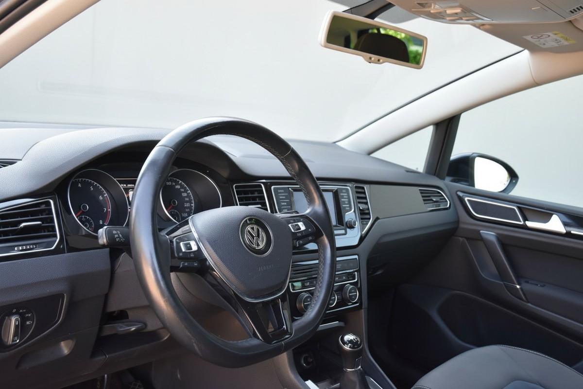 Volkswagen Golf Sportsvan