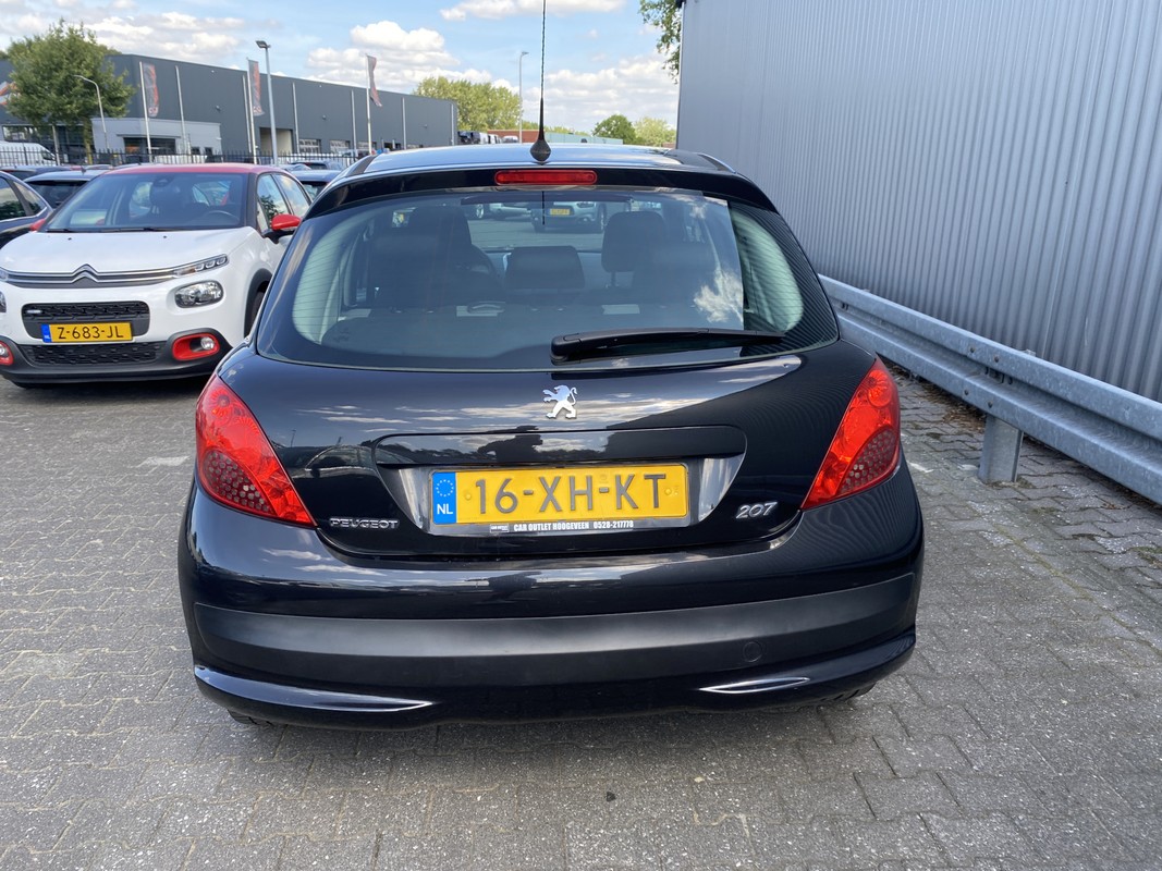 Peugeot 207