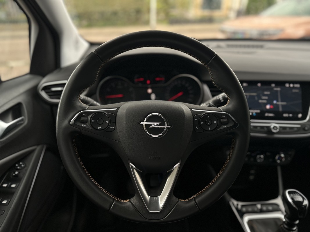 Opel Crossland X