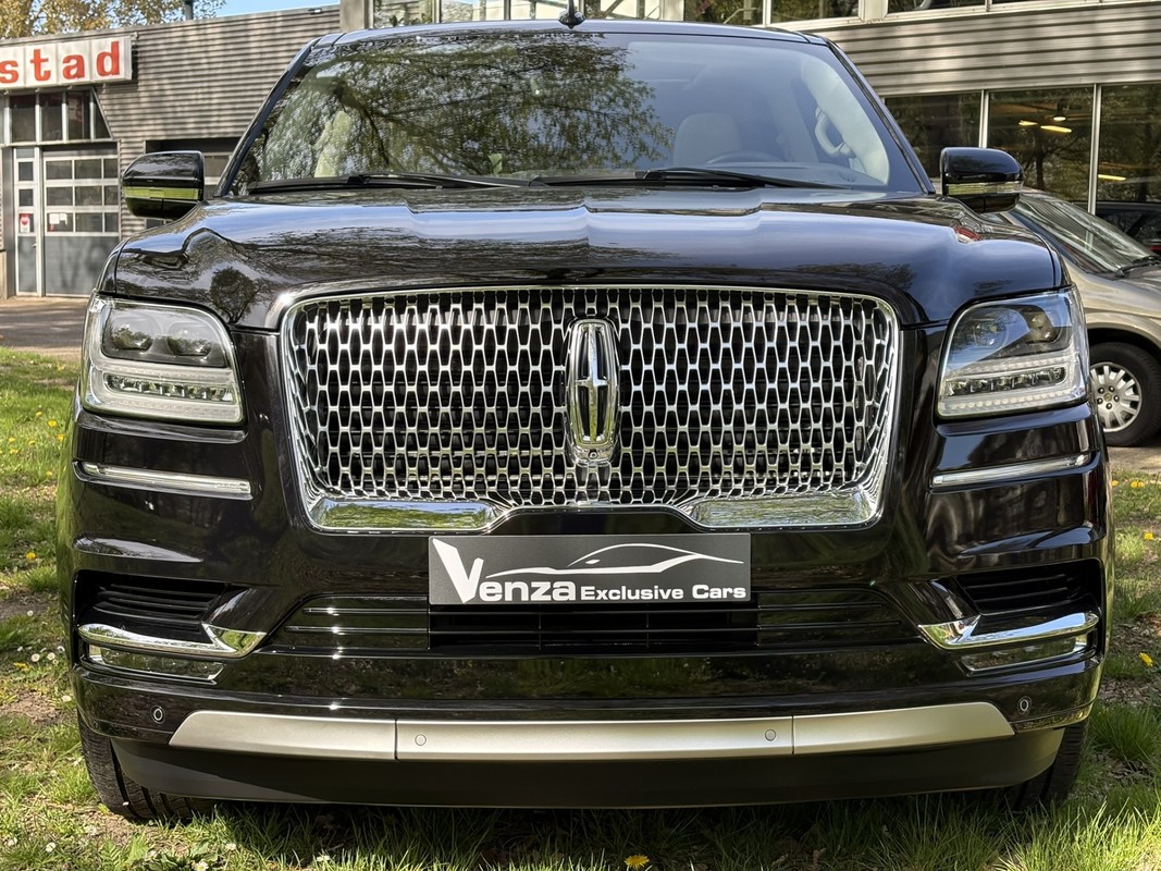Lincoln Navigator