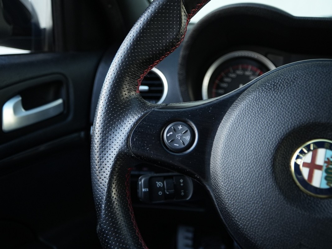 Alfa Romeo 159