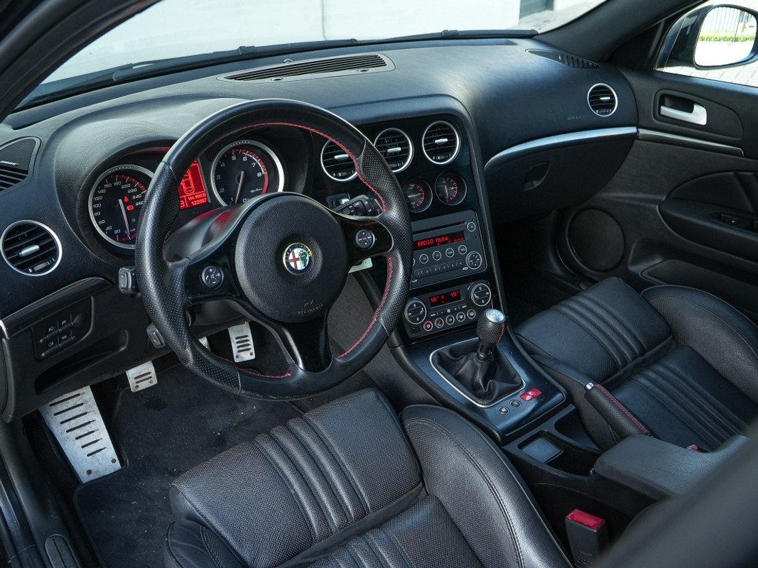 Alfa Romeo 159