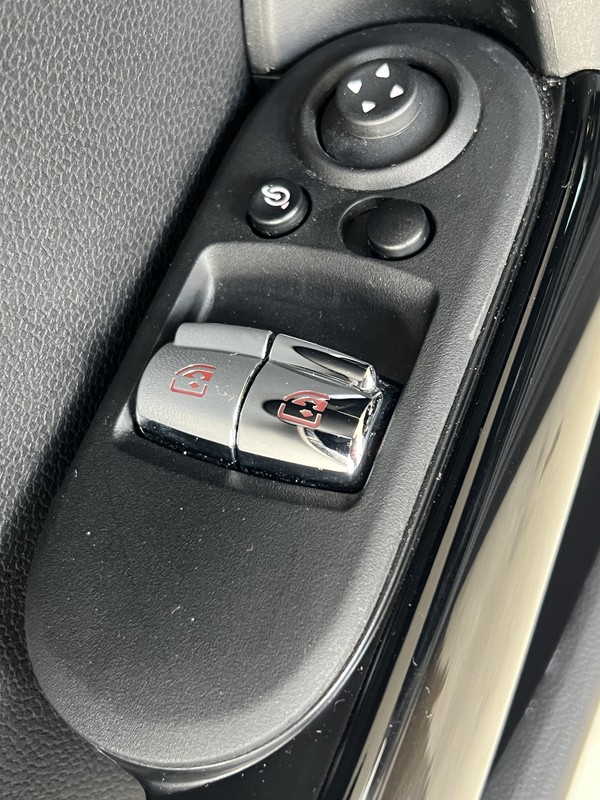 MINI 3-Deurs