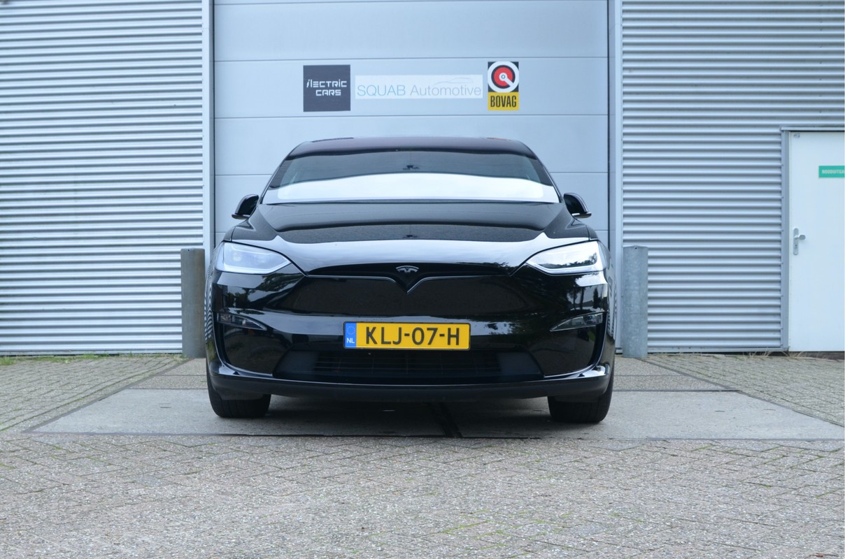 Tesla Model X