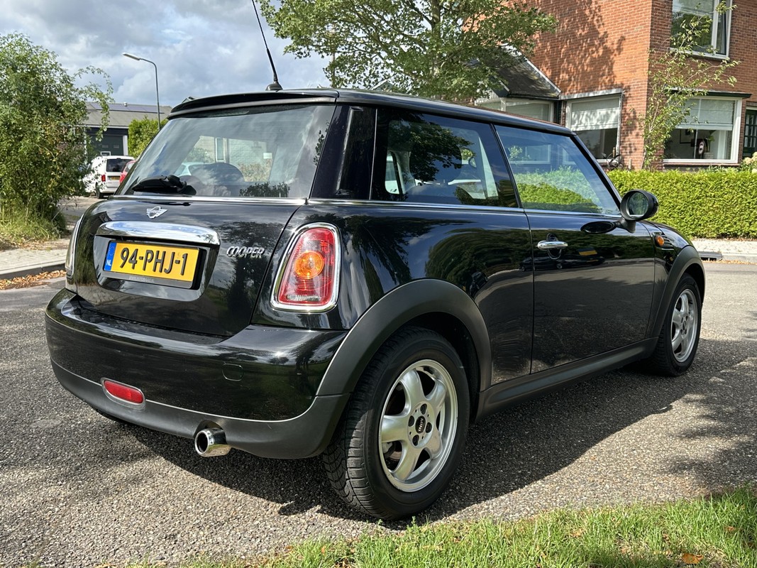 MINI 3-Deurs