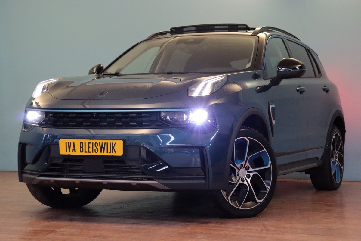 Lynk & Co 01