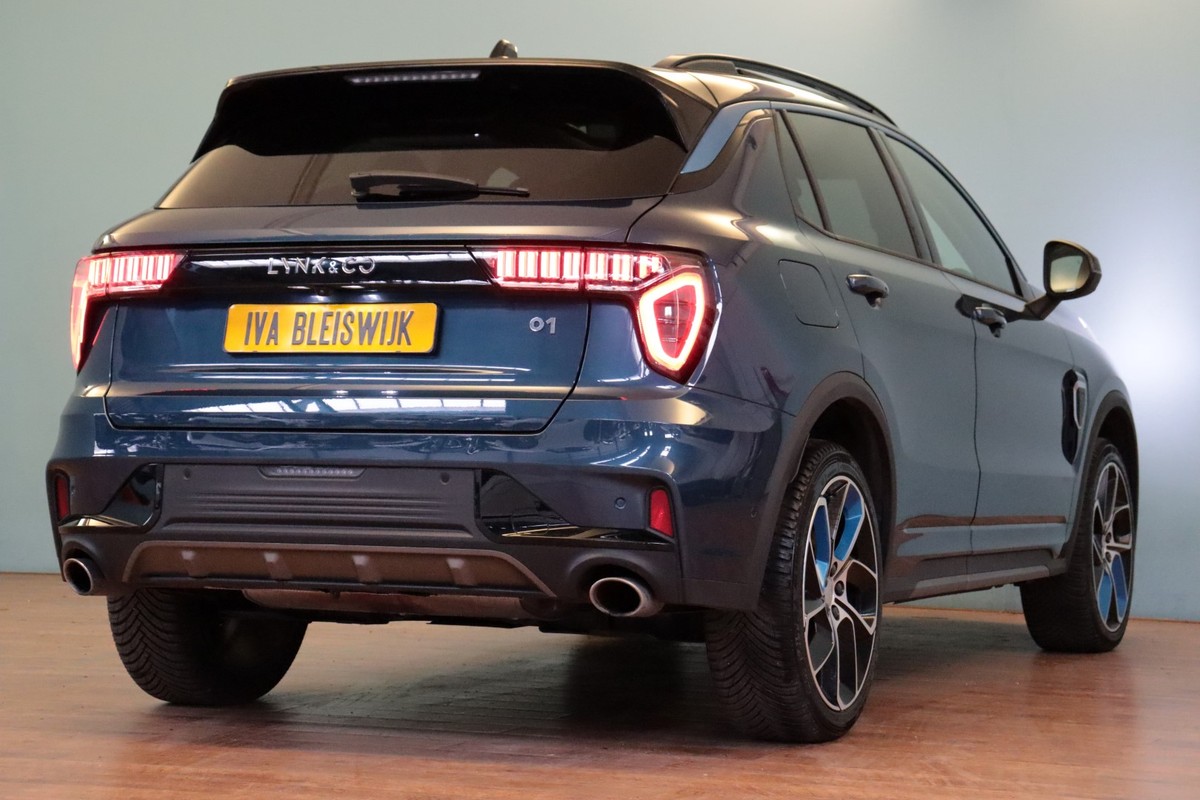 Lynk & Co 01