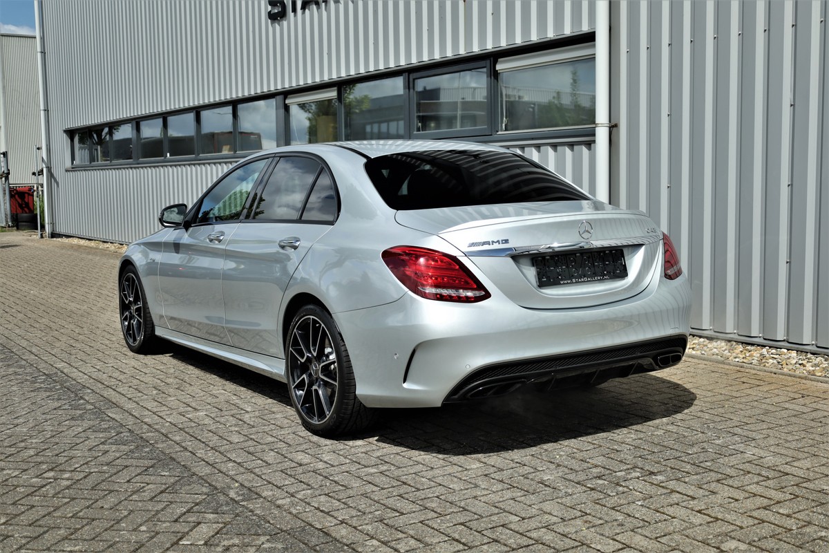 Mercedes-Benz C-Klasse