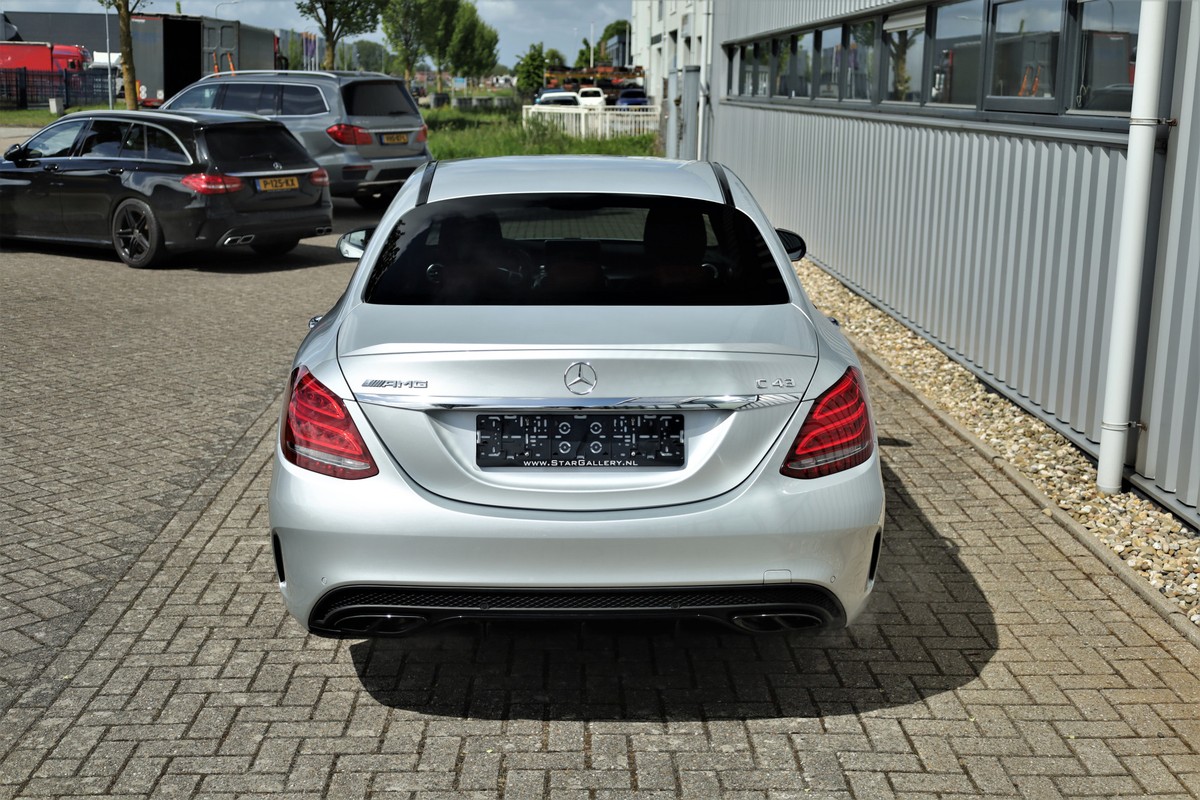 Mercedes-Benz C-Klasse