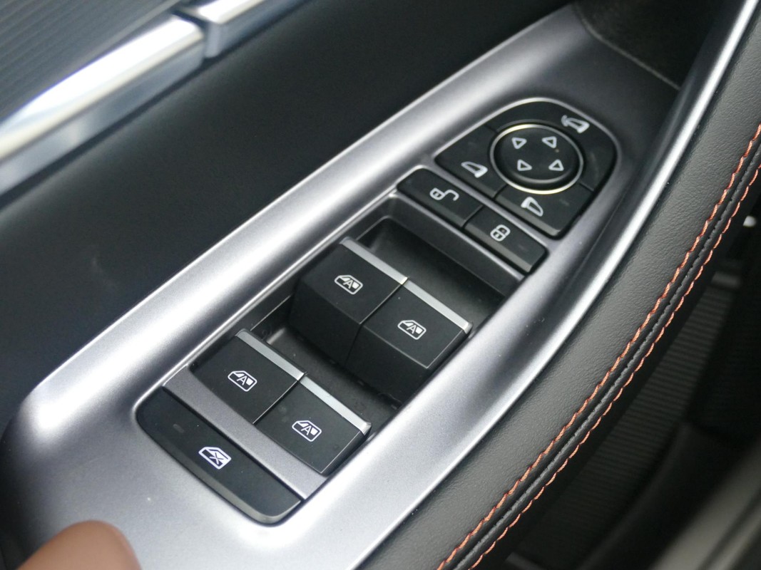 BYD SEAL U