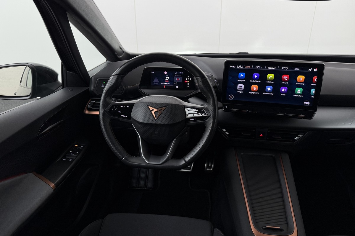 CUPRA Born