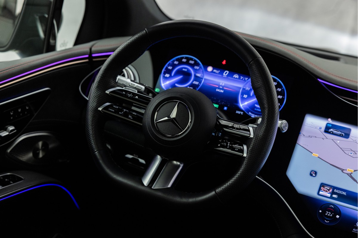 Mercedes-Benz EQS