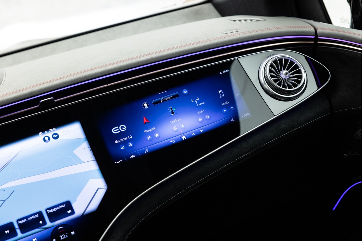 Mercedes-Benz EQS
