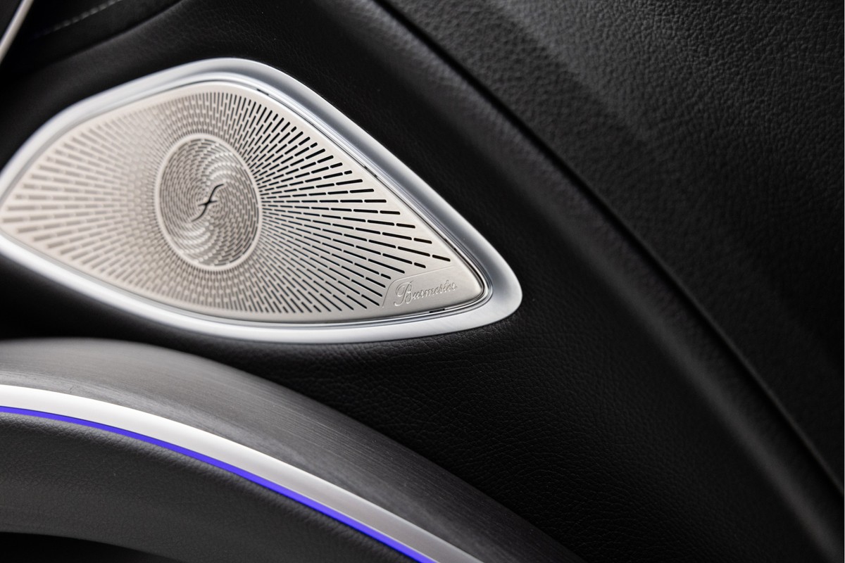 Mercedes-Benz EQS