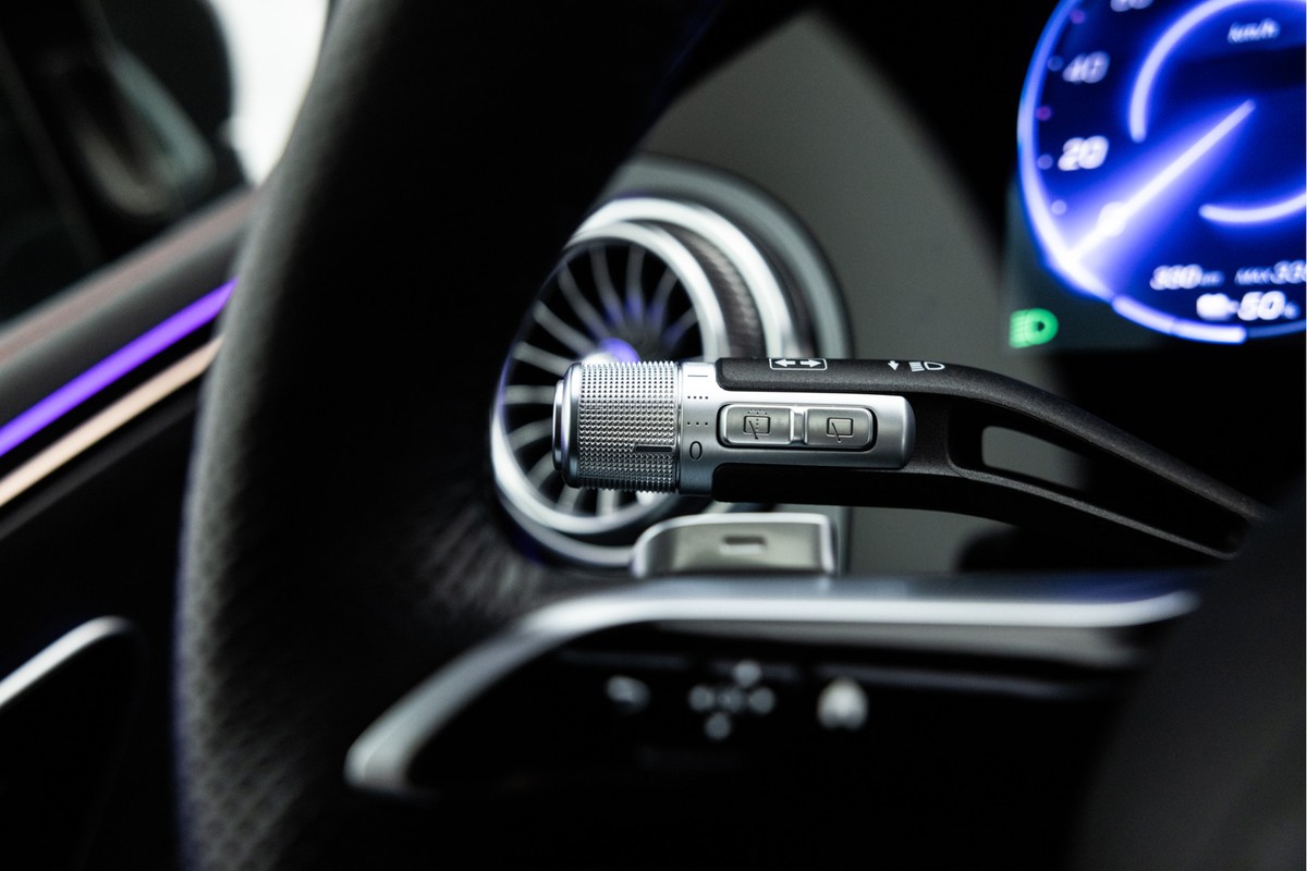 Mercedes-Benz EQS