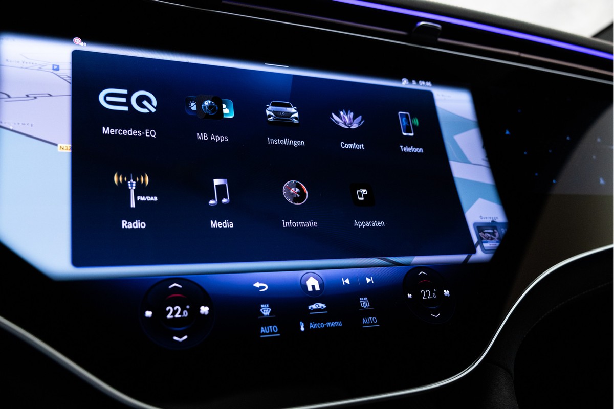Mercedes-Benz EQS