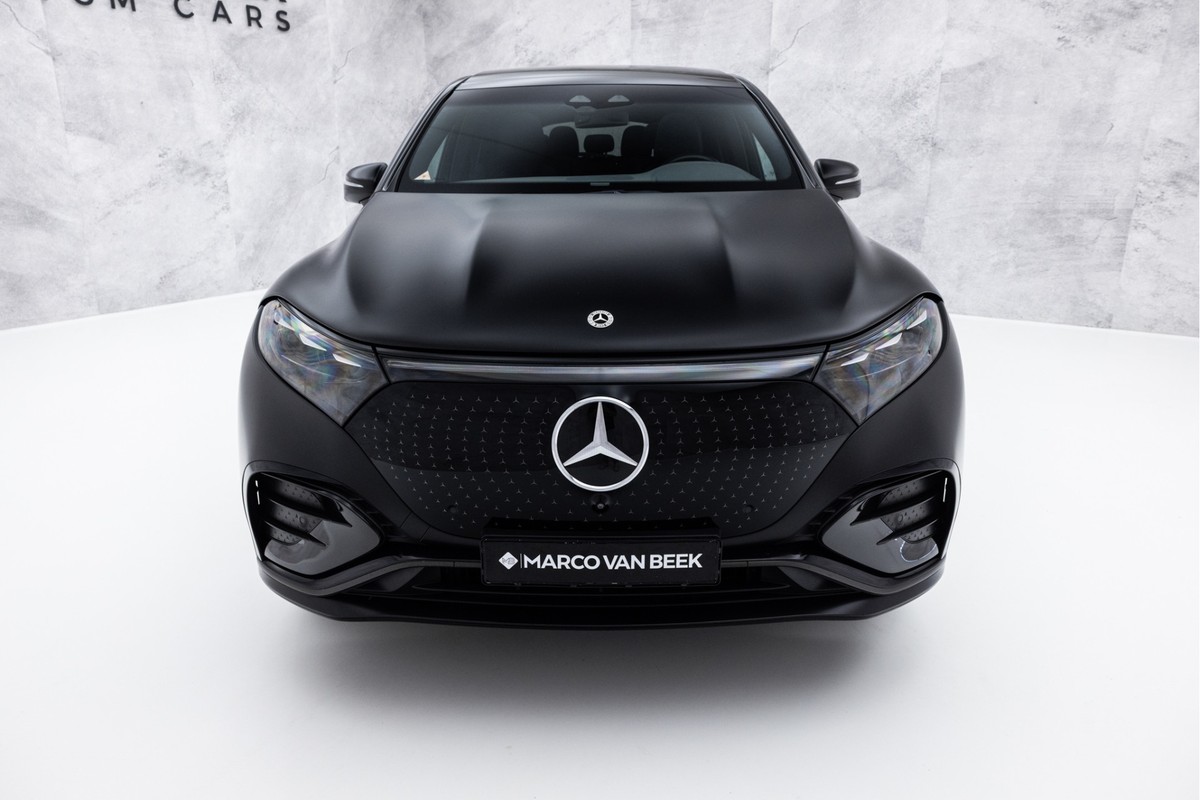 Mercedes-Benz EQS