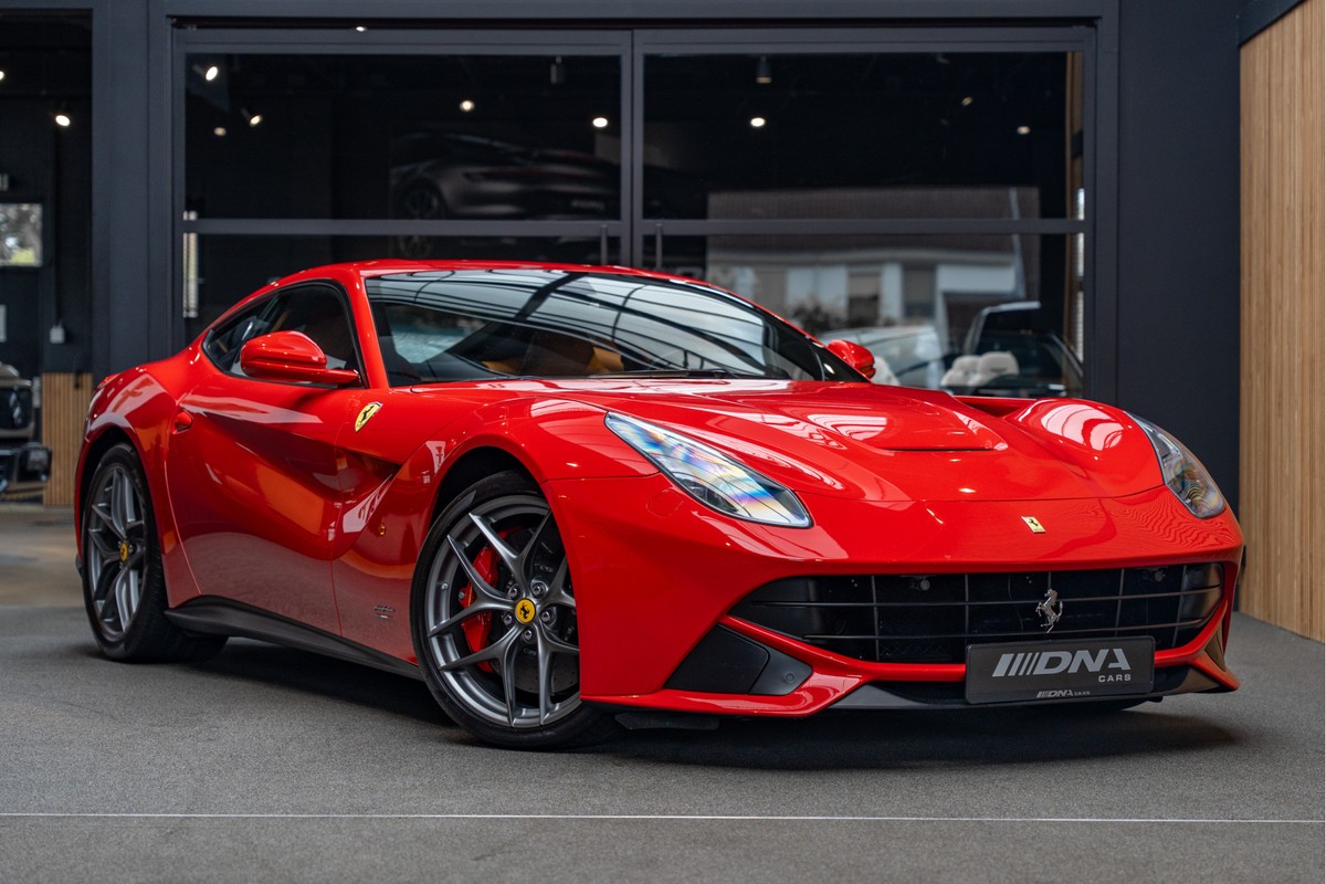 Ferrari F12