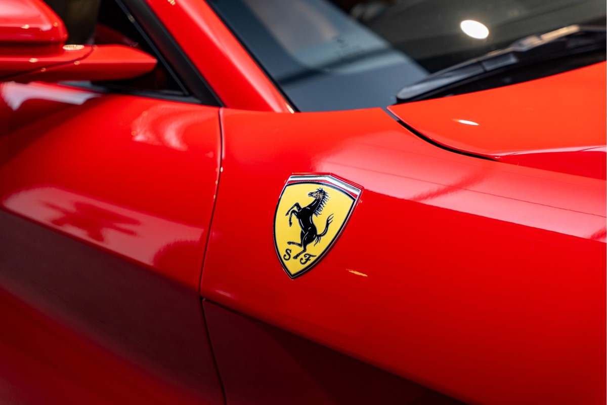 Ferrari F12