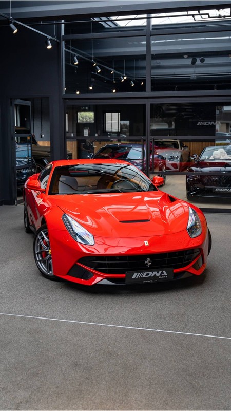Ferrari F12