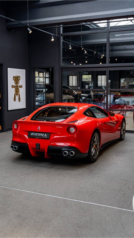 Ferrari F12