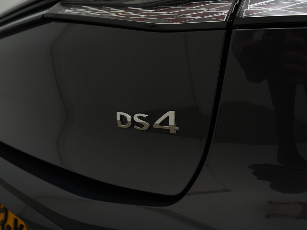 DS DS 4