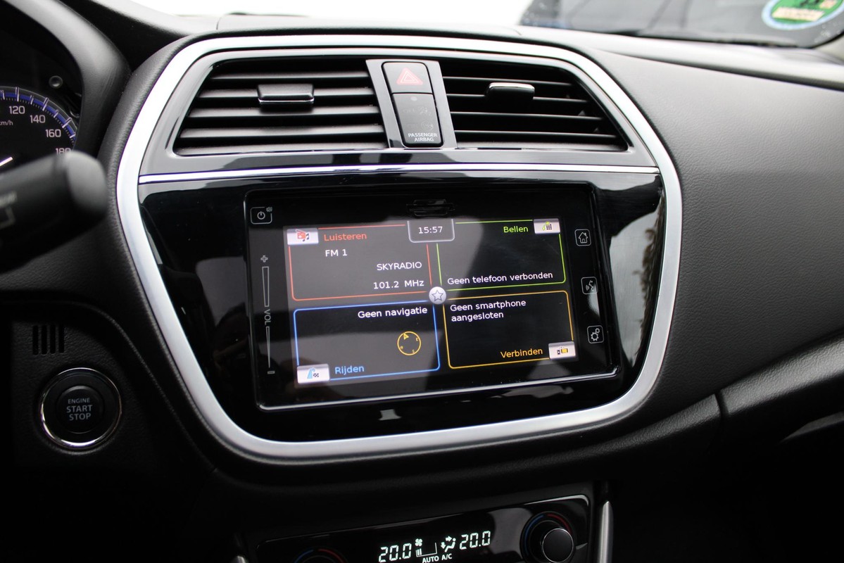 Suzuki S-Cross