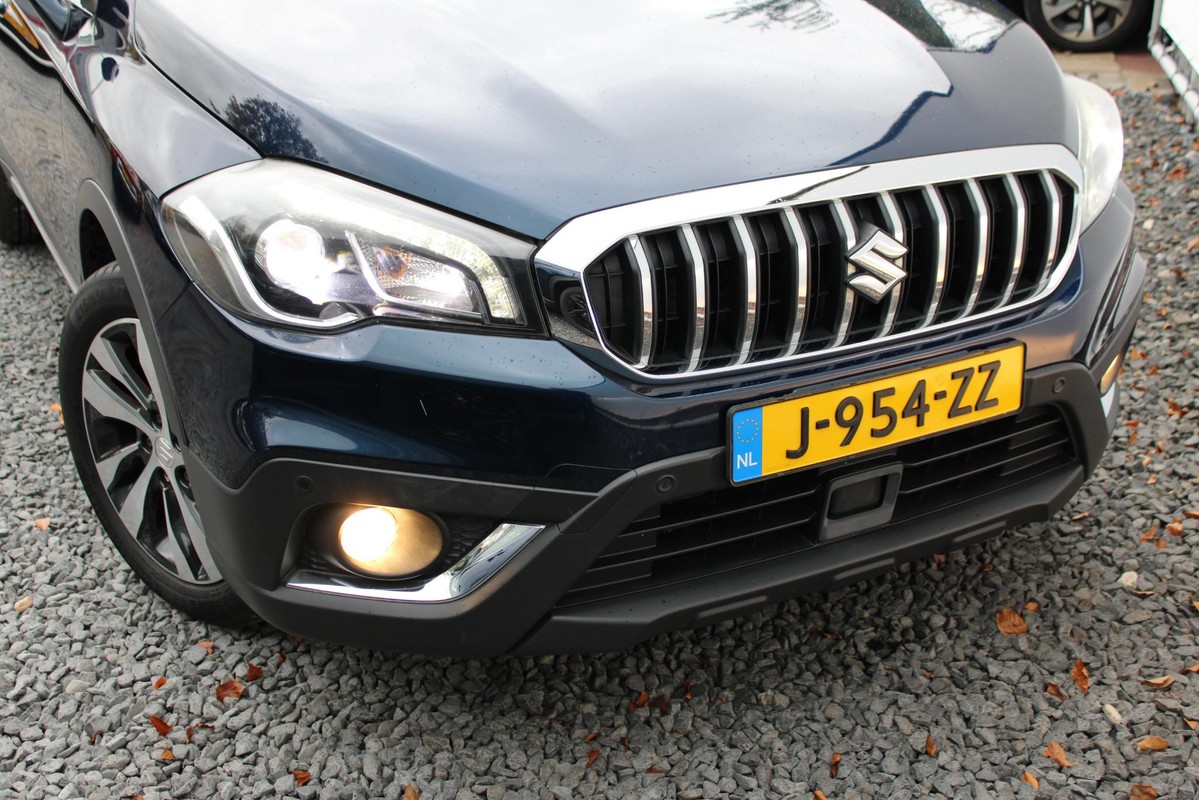 Suzuki S-Cross