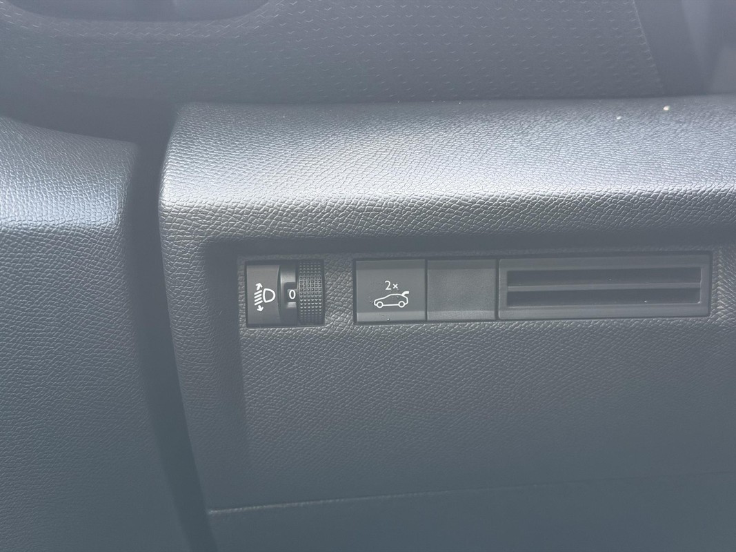 Citroën C4 X