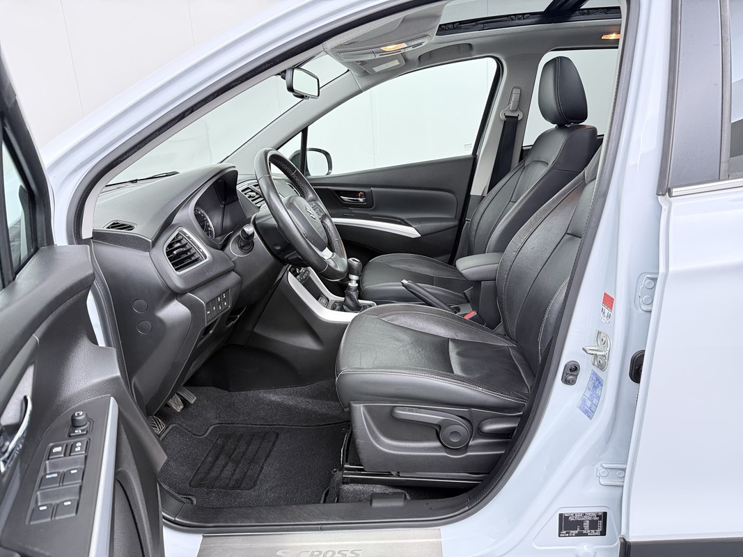 Suzuki S-Cross