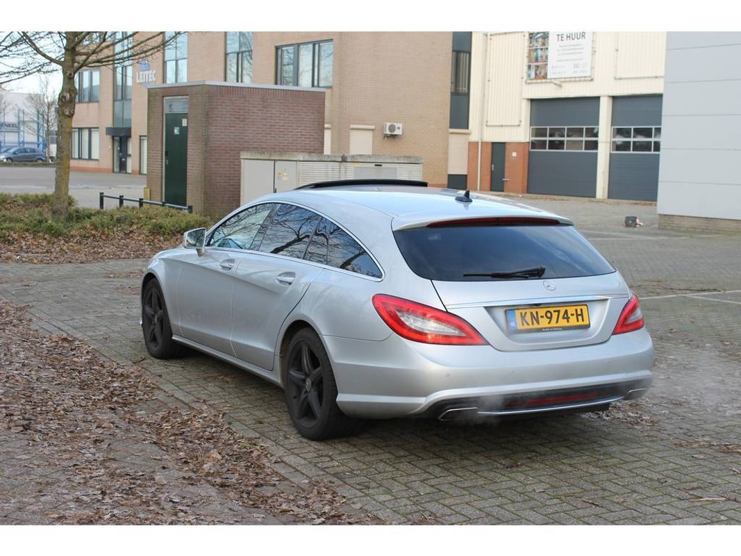 Mercedes-Benz CLS