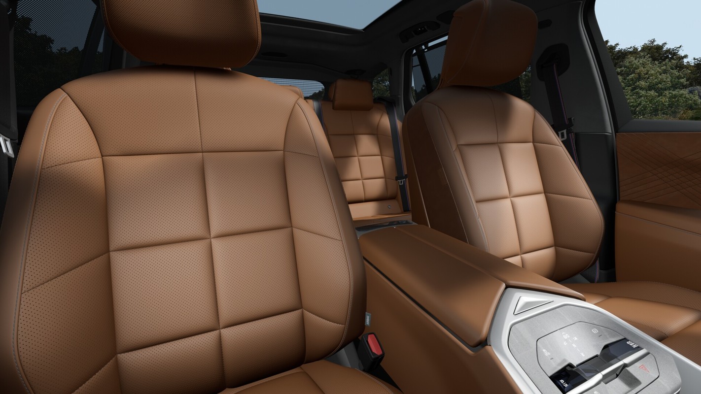 BMW iX5
