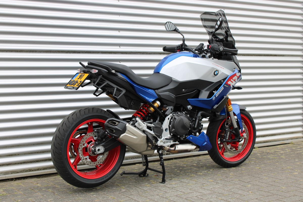 BMW F 900 XR