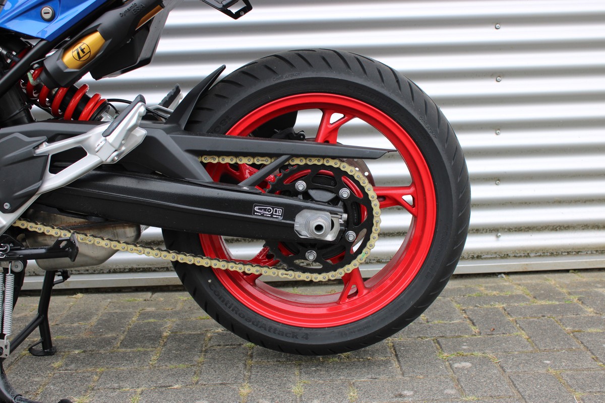 BMW F 900 XR