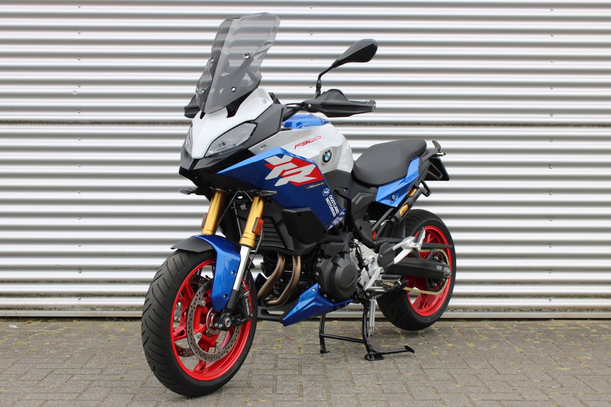 BMW F 900 XR