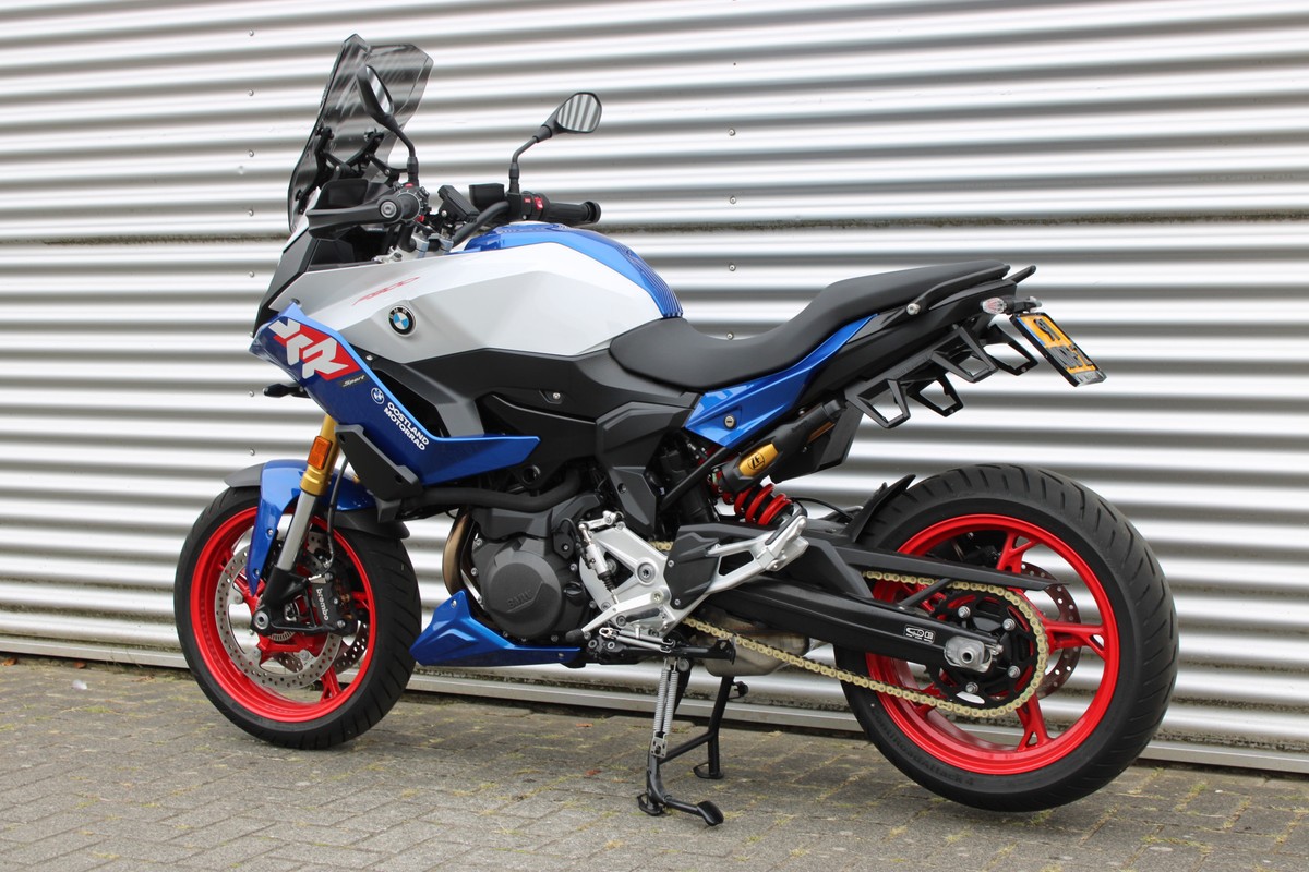 BMW F 900 XR