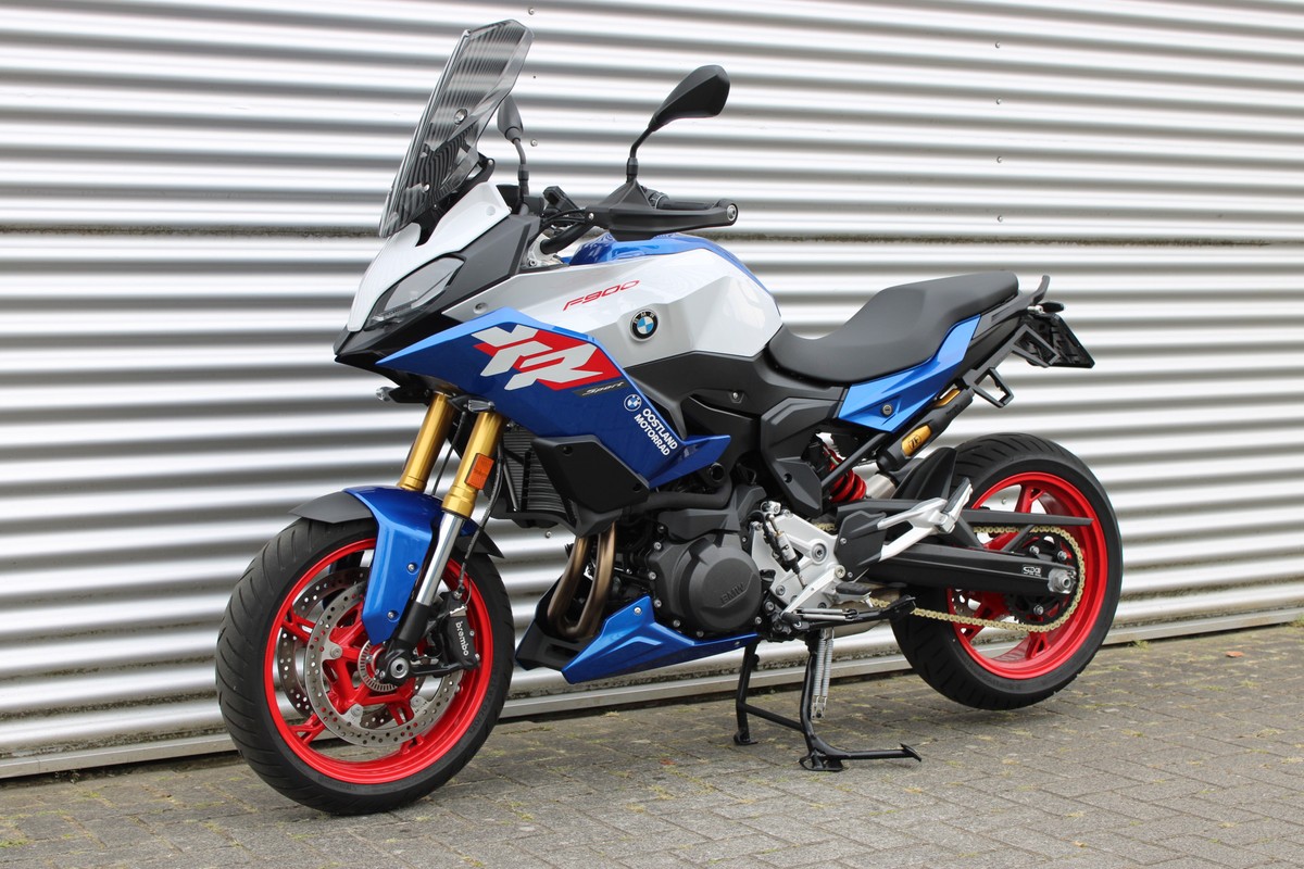 BMW F 900 XR