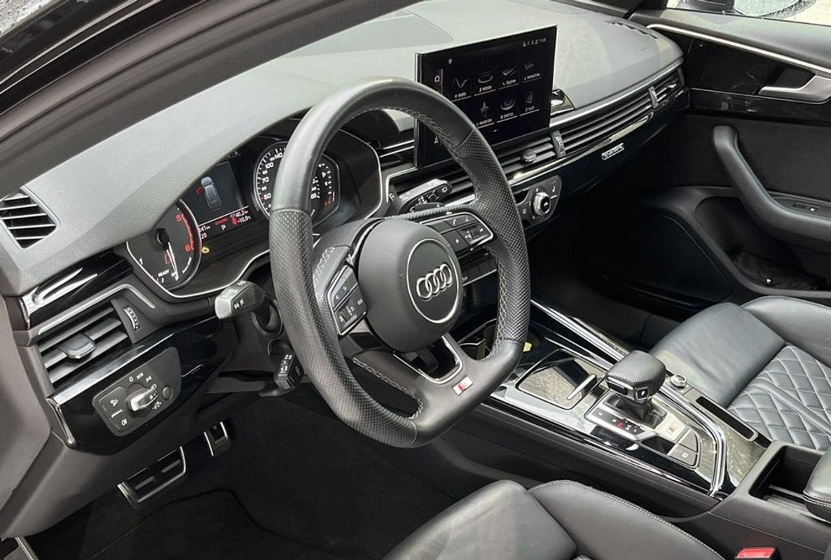 Audi S4