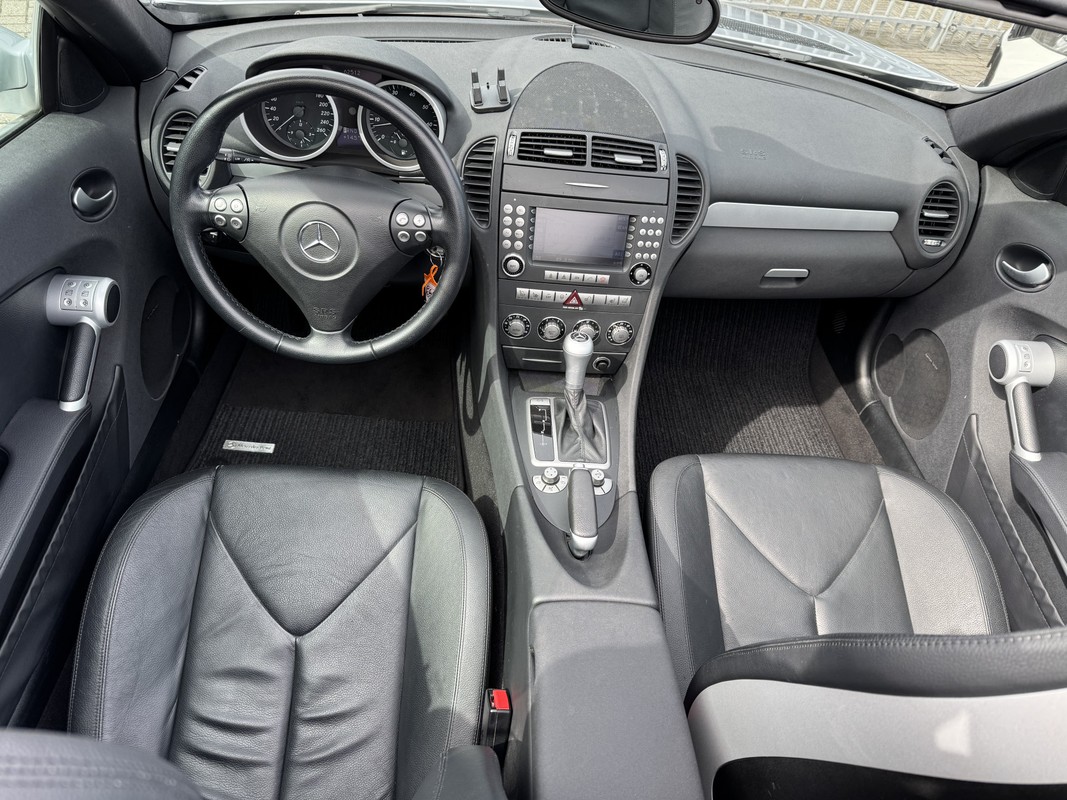 Mercedes-Benz SLK