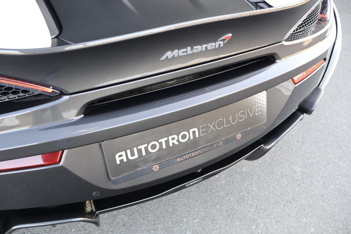 McLaren 570S