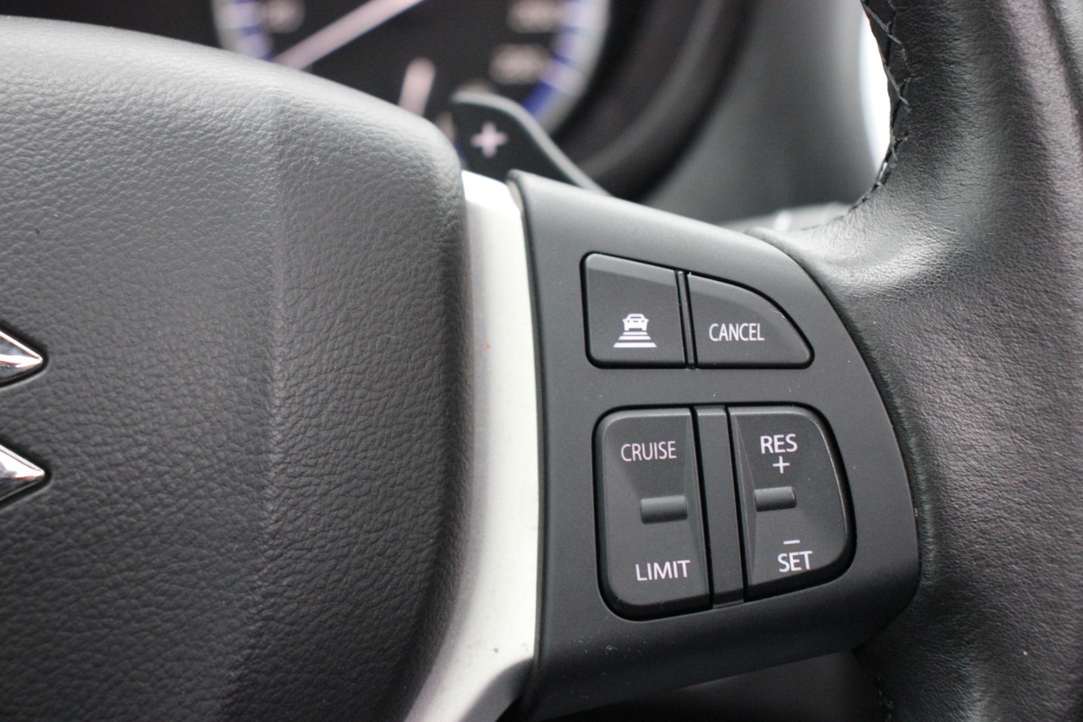Suzuki S-Cross