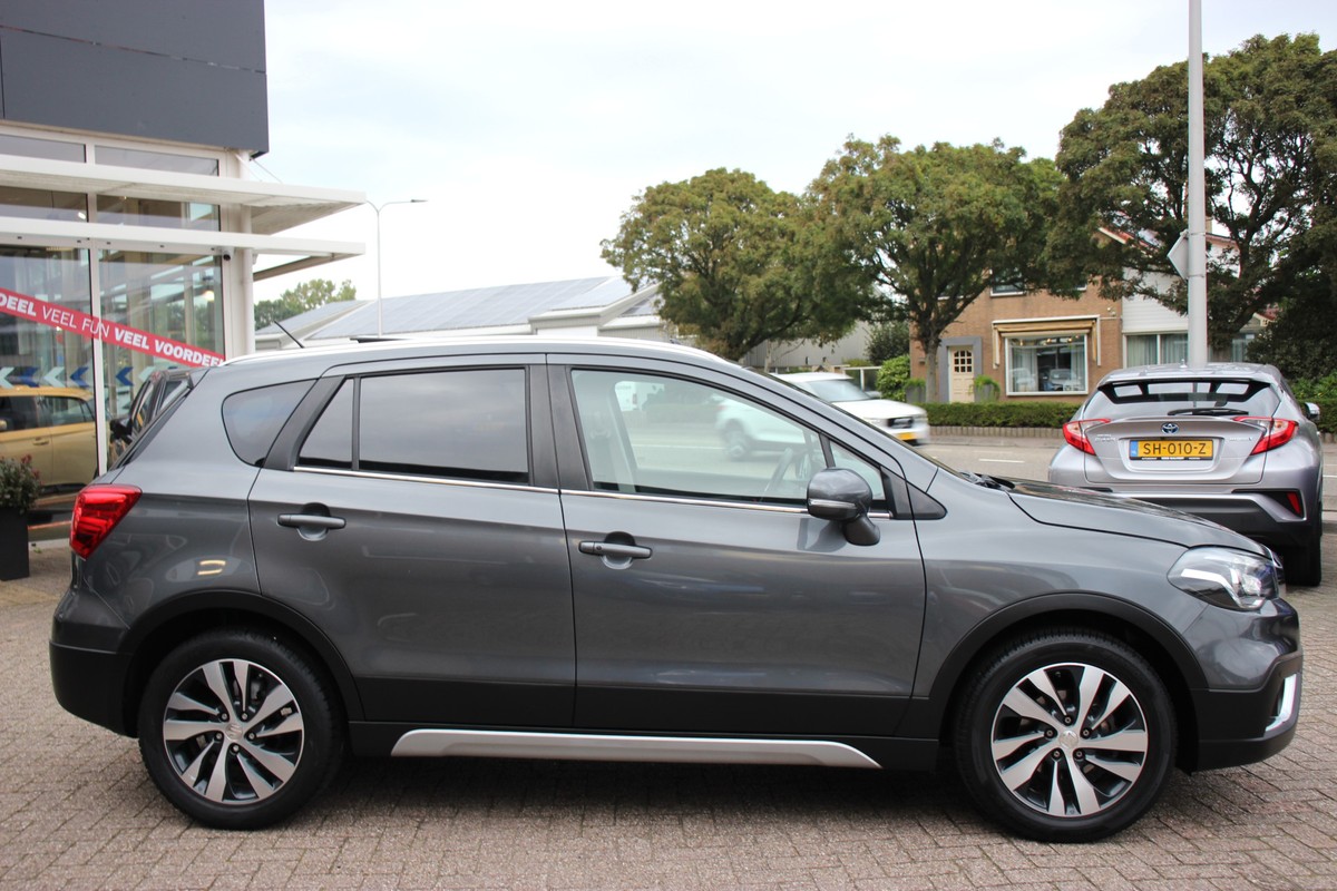 Suzuki S-Cross