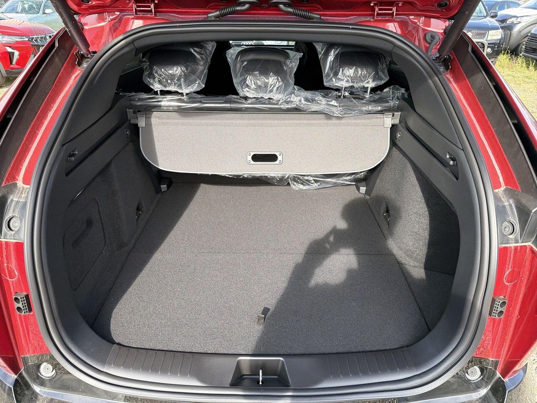 Mazda CX-6e