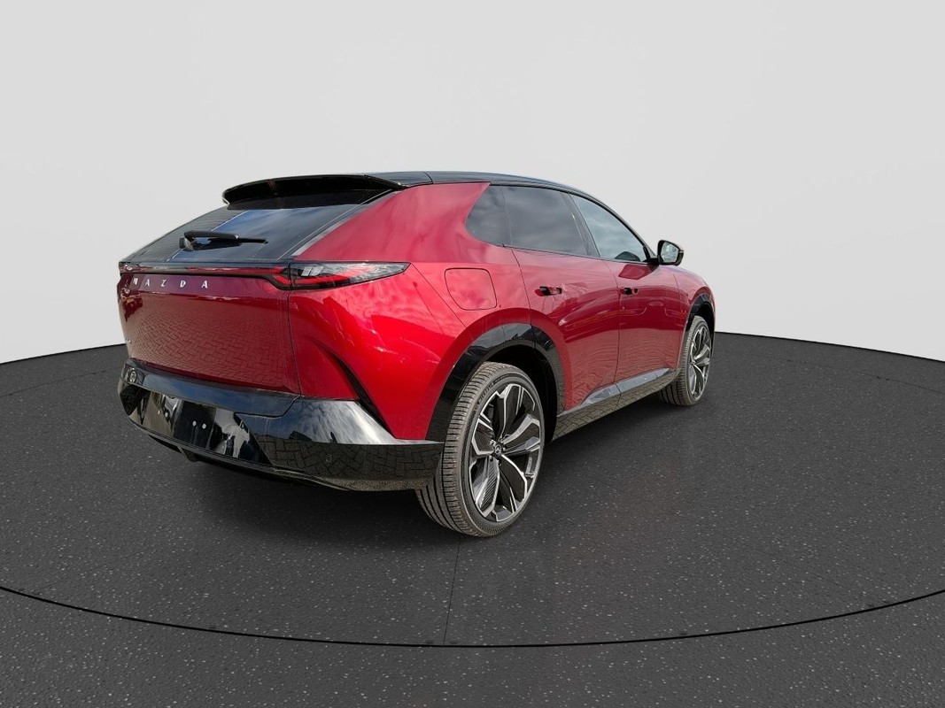 Mazda CX-6e