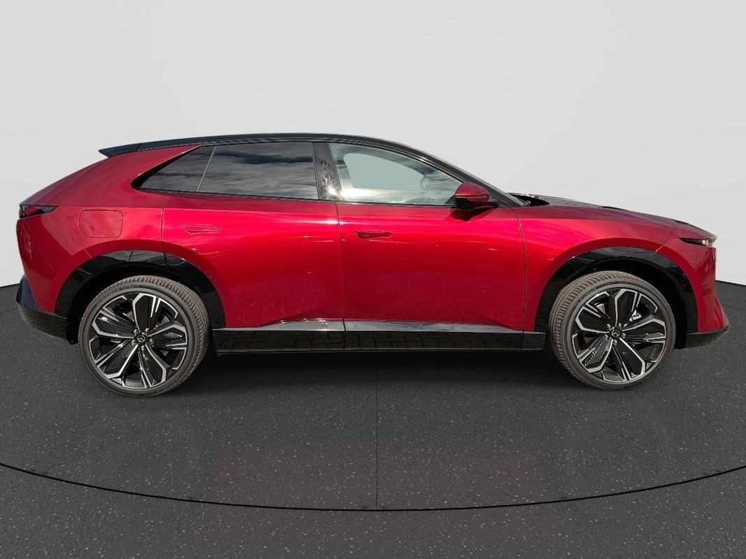 Mazda CX-6e