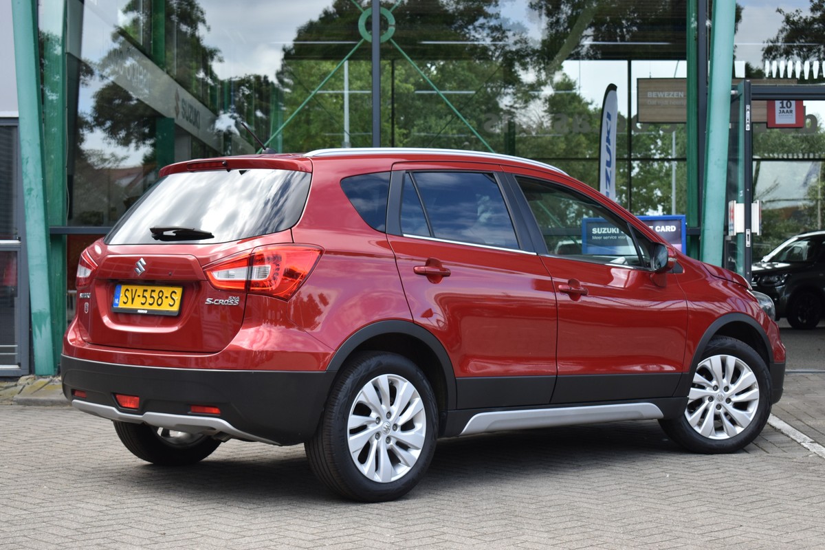 Suzuki S-Cross