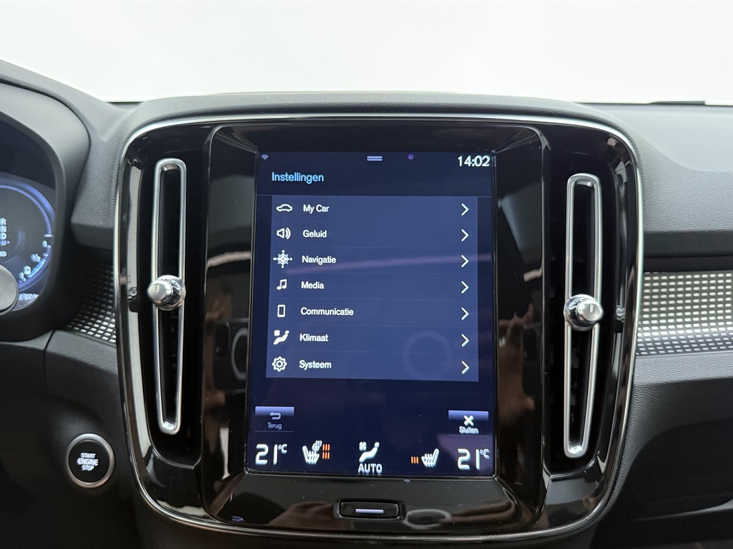 Volvo XC40