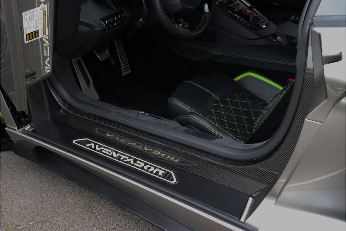 Lamborghini Aventador